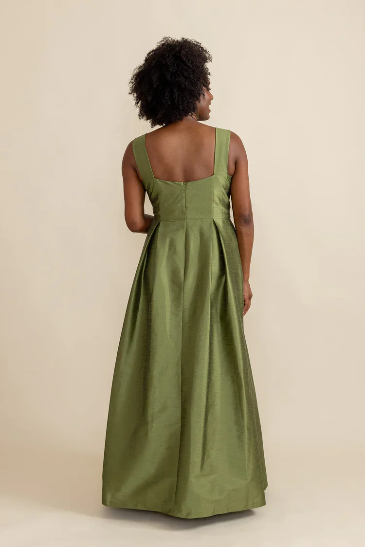 Beckett Bodice with Dahlia Skirt in Drapey Bengaline - Image 2