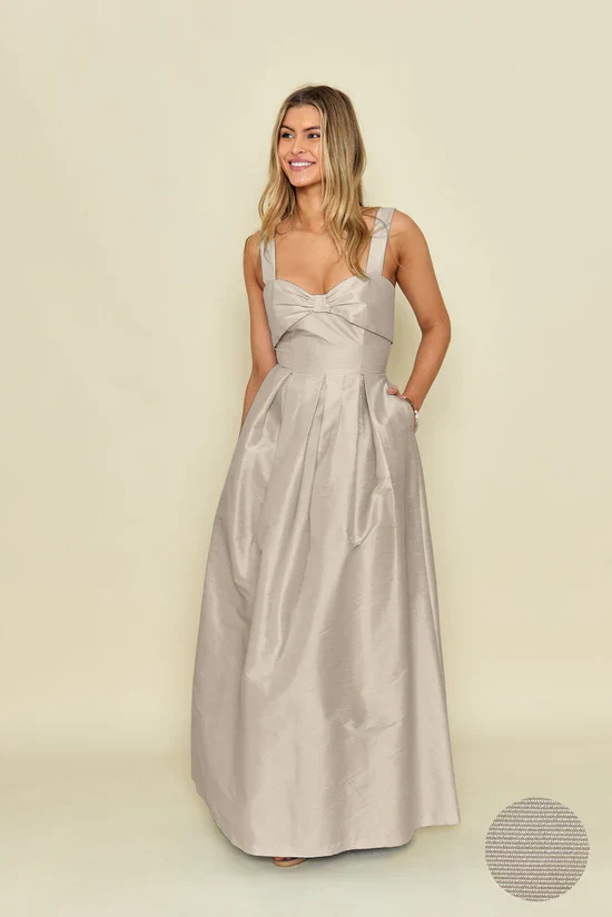 Grace Bodice with Dahlia Skirt in Drapey Bengaline - Image 5