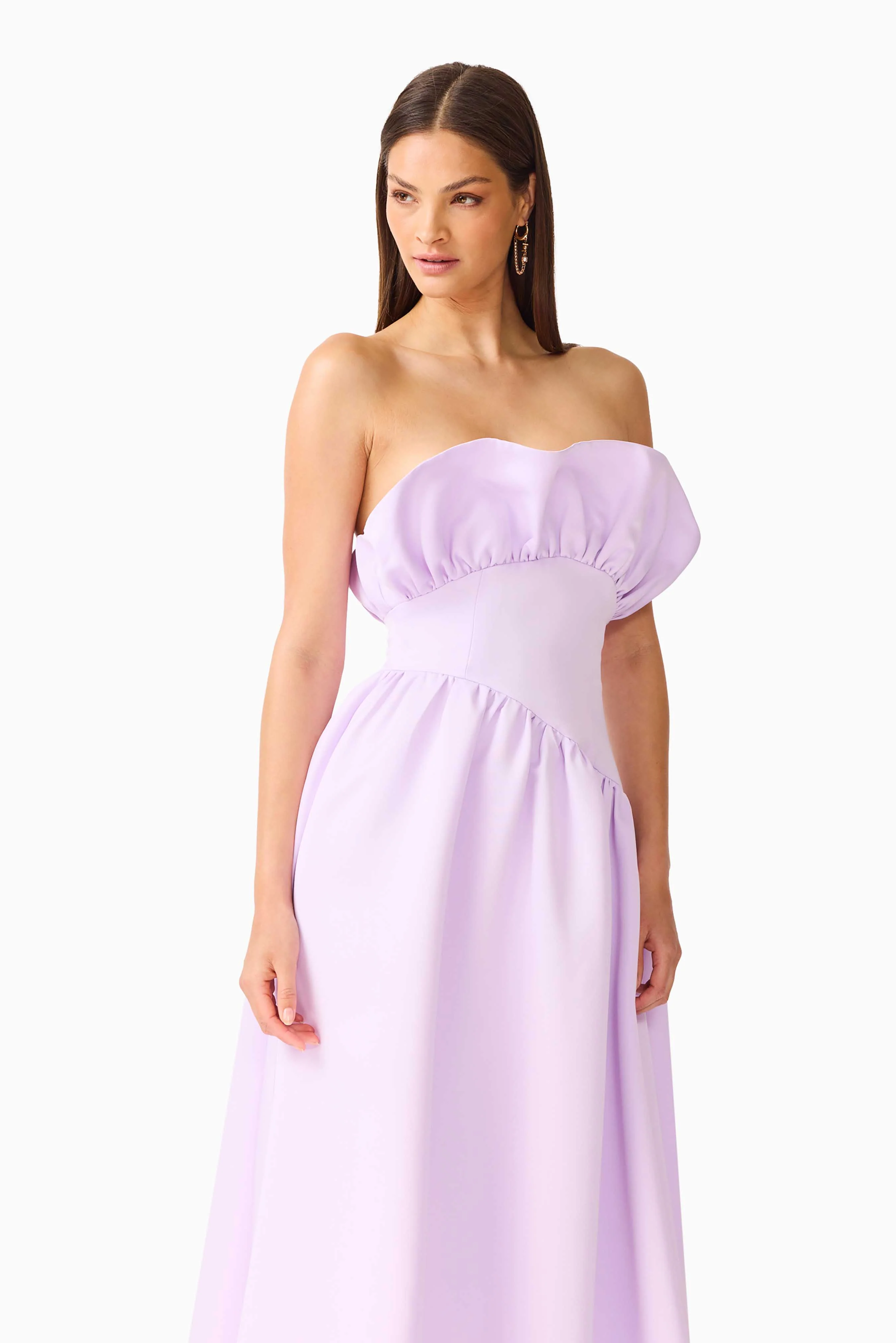 Laurel Sleeveless Maxi Dress in Lilac - Image 3