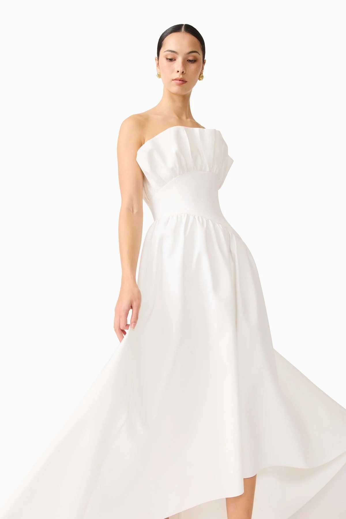 Laurel Sleeveless Maxi Dress in White - Image 3