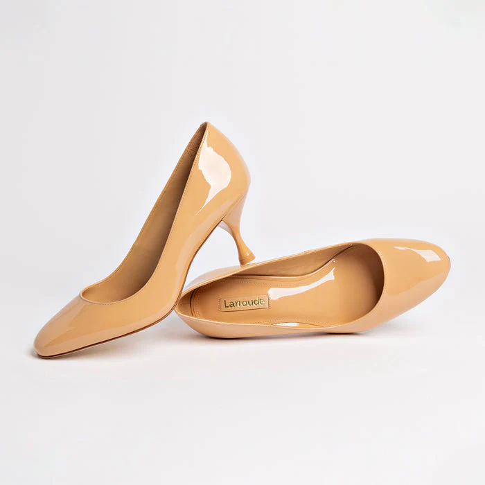 Michelle Lo Pump In Tan Patent Leather - Image 6